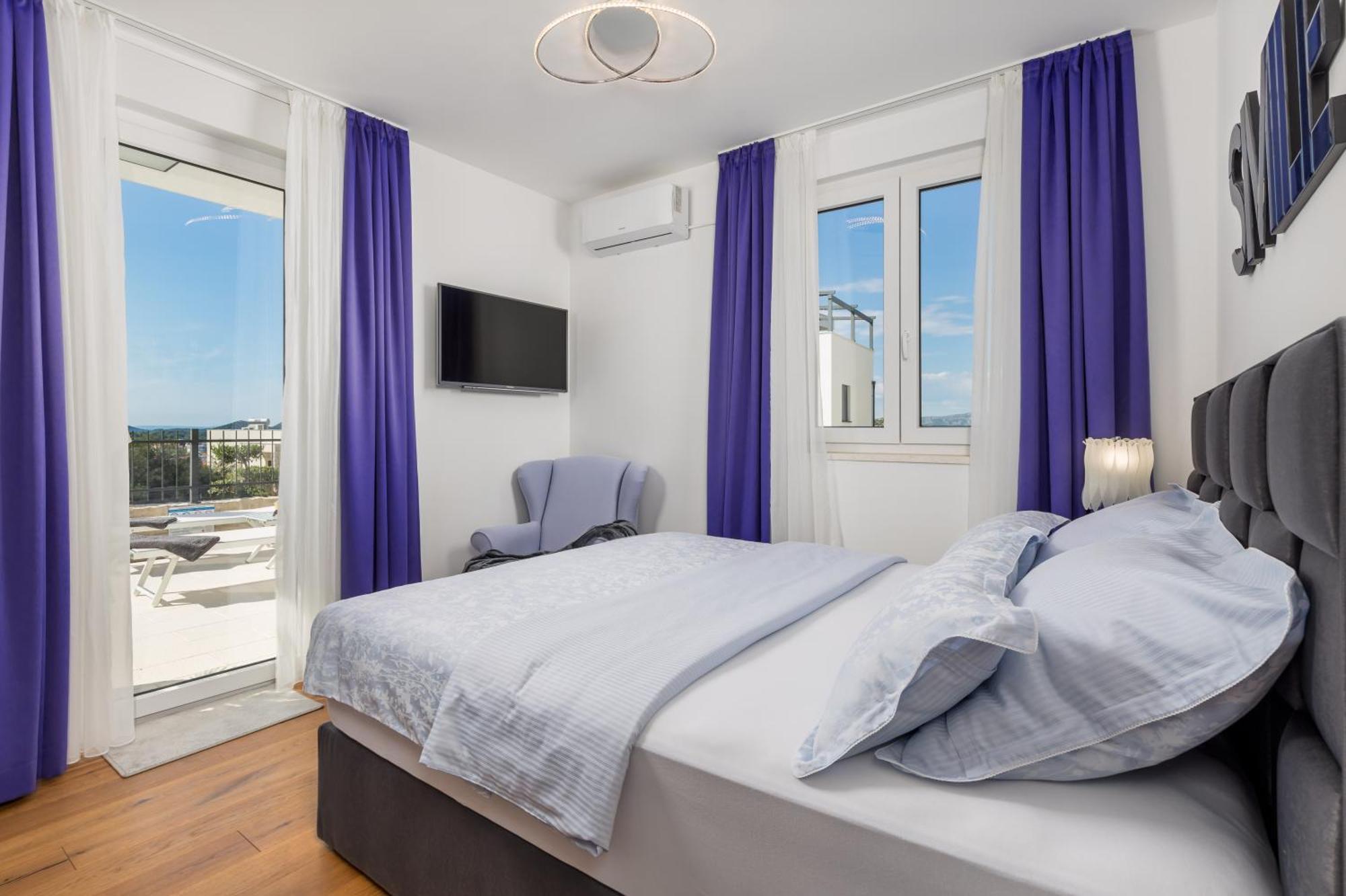 Luxury Apartment Hyperion With Private Pool And Garden Murter Eksteriør bilde